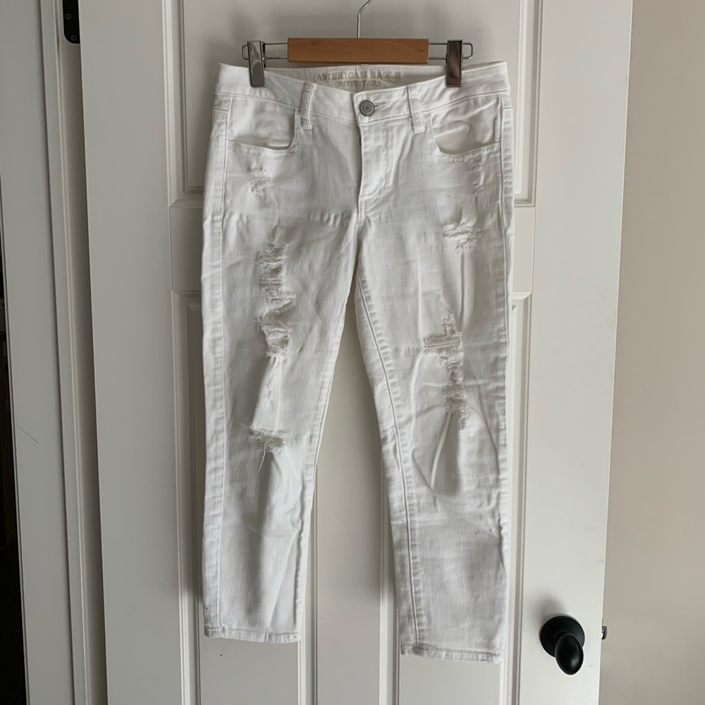 *SOLD* AE distressed cropped jegging - Picture 4 of 9